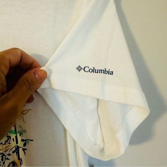 Columbia Western Winds White Short Sleeve T-shirtWomen's Size Medium - Picture 5 of 8